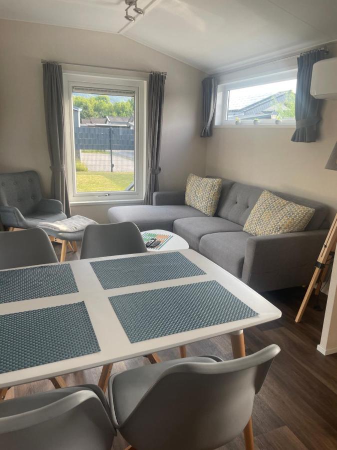 Ferienhaus Auszeit Am Guelser Moselbogen 20 In Koblenz Koblenz  Buitenkant foto